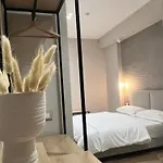 Enzo Rooms & Apartment Blloku