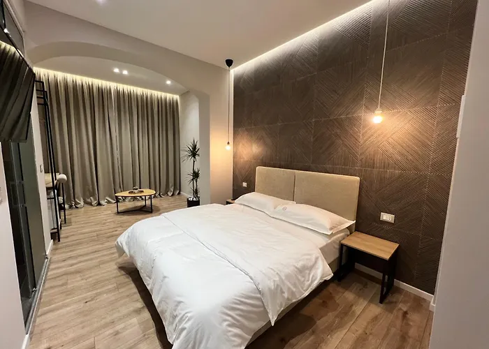 Enzo Rooms & Apartment Blloku