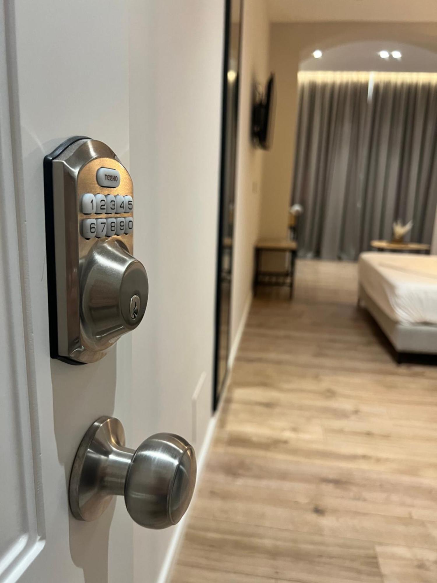 Hotel Enzo & Blloku Tirana